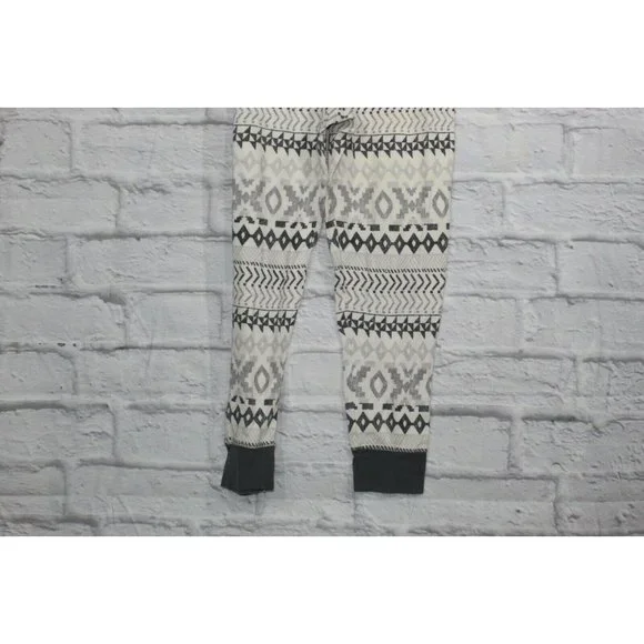 VICTORIA'S SECRET White Snowflakes Fleece Hooded Cozy Jumpsuit Size L - Picture 5 of 9